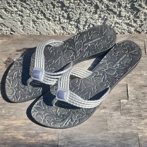 Montego Bay Club Sandals Size 9